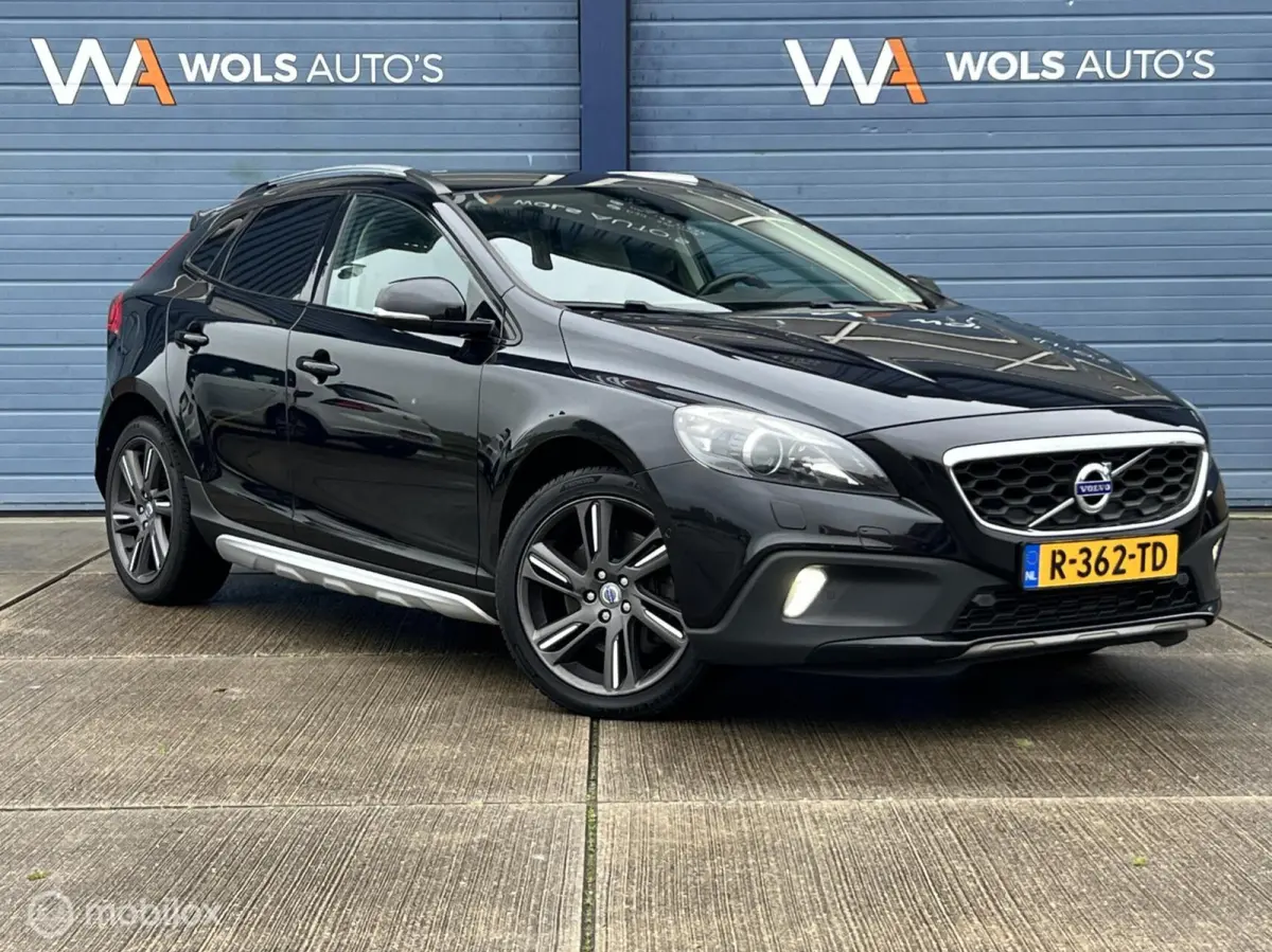 Volvo V40 Cross Country 2013 Benzine Automatisch leasen