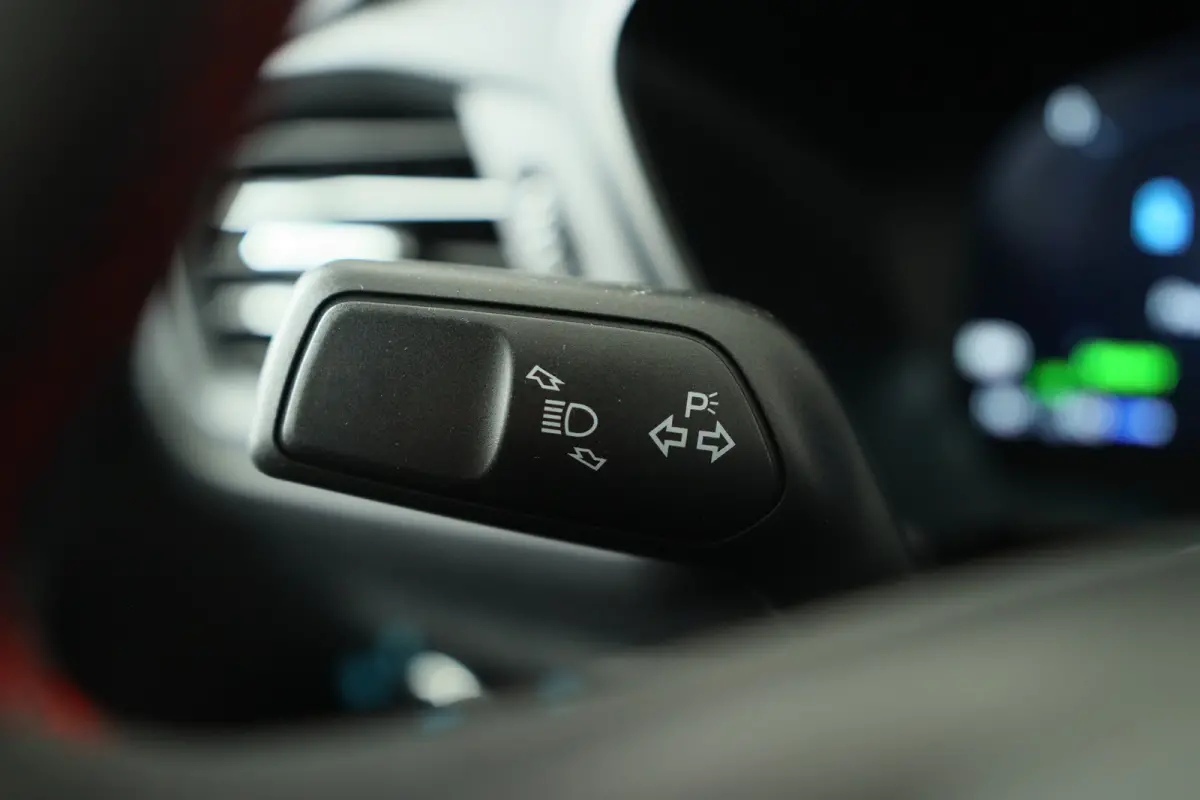 Plug-In Hybrid ST-Line Black Pack | Trekhaak Elektrisch Wegklapbaar | Elektrisch Panoramadak | Winter Pack |