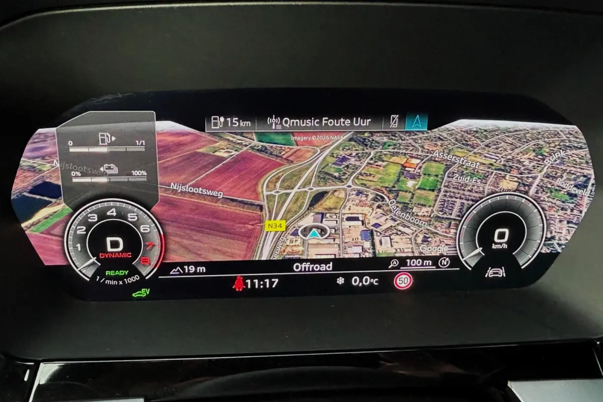 40 TFSIe 204pk S-Line Competition 18" KEYLESS CAMERA AUDI EXCLUSIVE KLEUR!