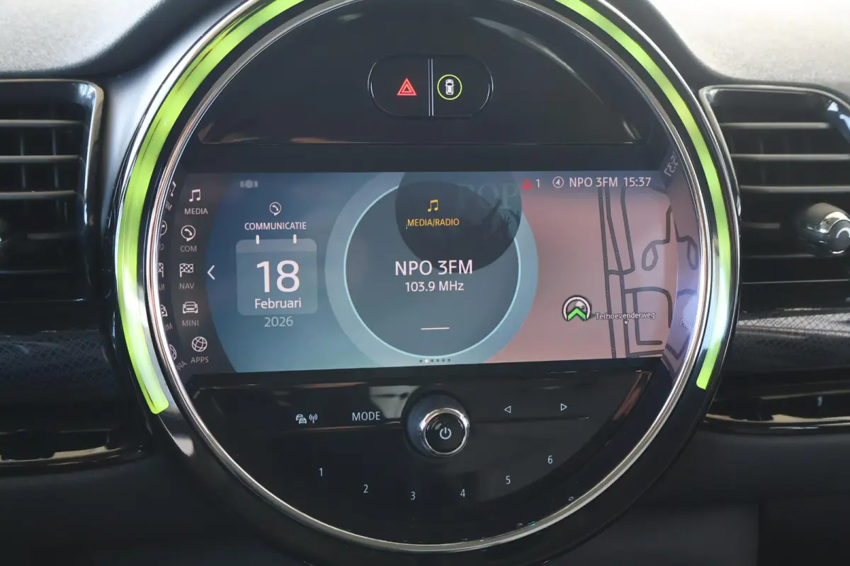 One | Cruise Control | Parkeersensor Achter | LED Koplampen | Lentevoordeel