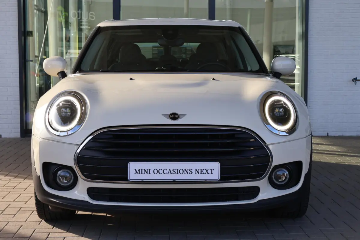 One | Cruise Control | Parkeersensor Achter | LED Koplampen | Lentevoordeel