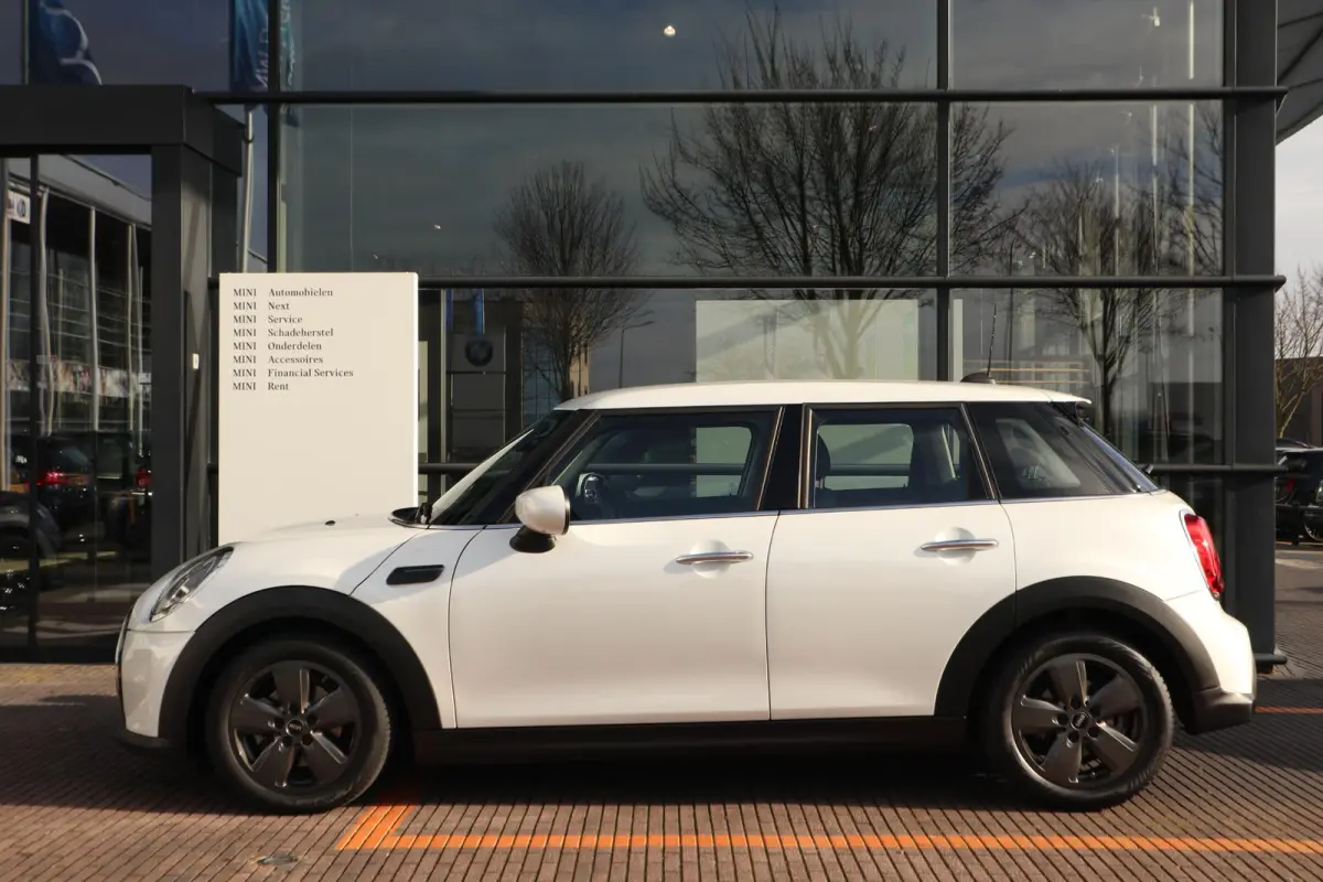 Cooper | Cruise Control | Parkeersensor Achter | LED Koplampen |