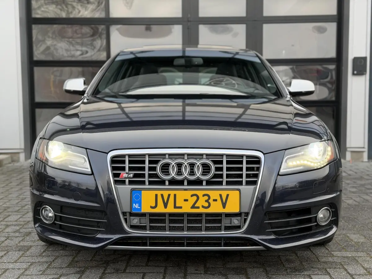 3.0 TFSI S4 quattro Pro Line