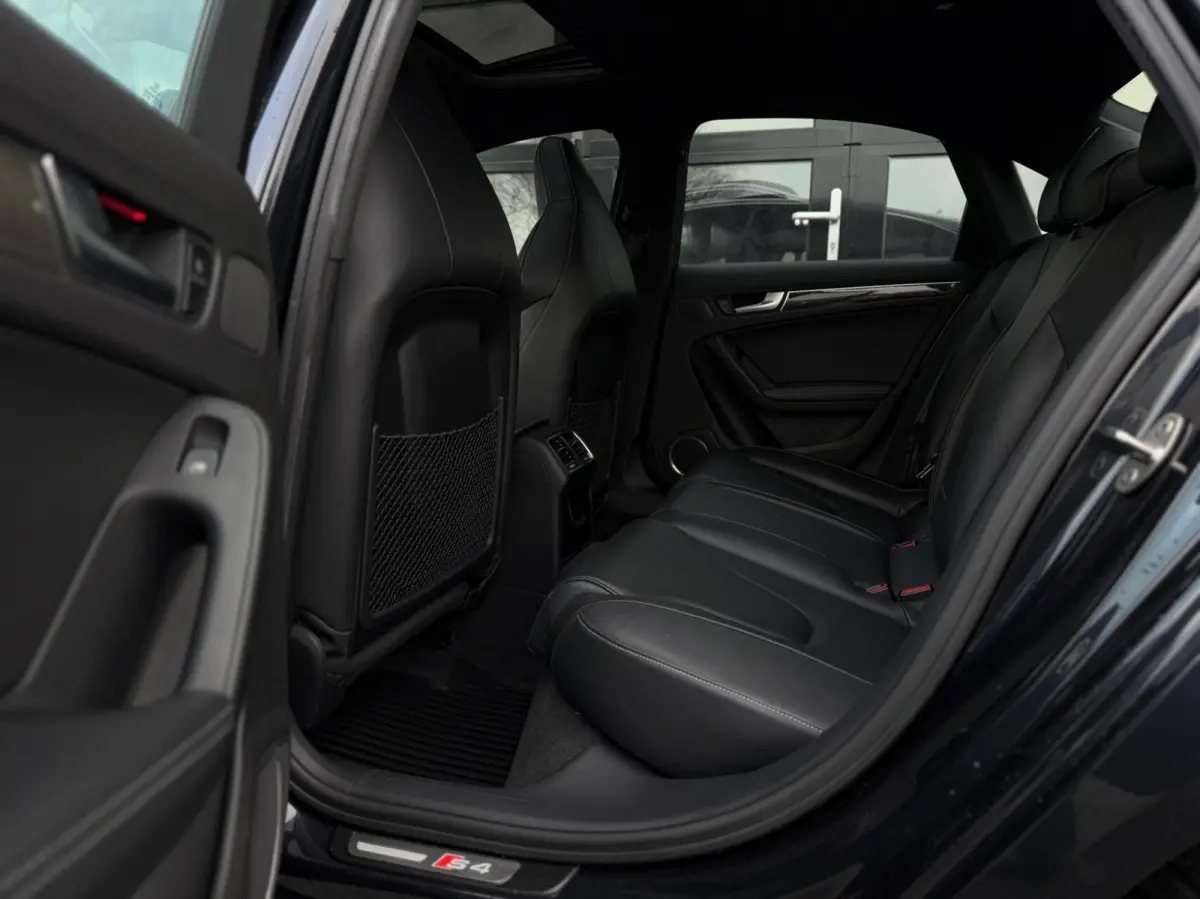 3.0 TFSI S4 quattro Pro Line