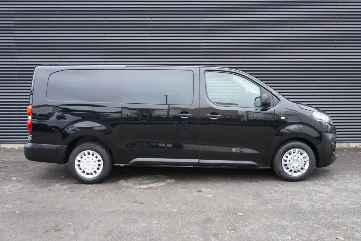 2.0 120pk XL L3 5-zits Trekhaak Cruise control Parkeersensoren Airco
