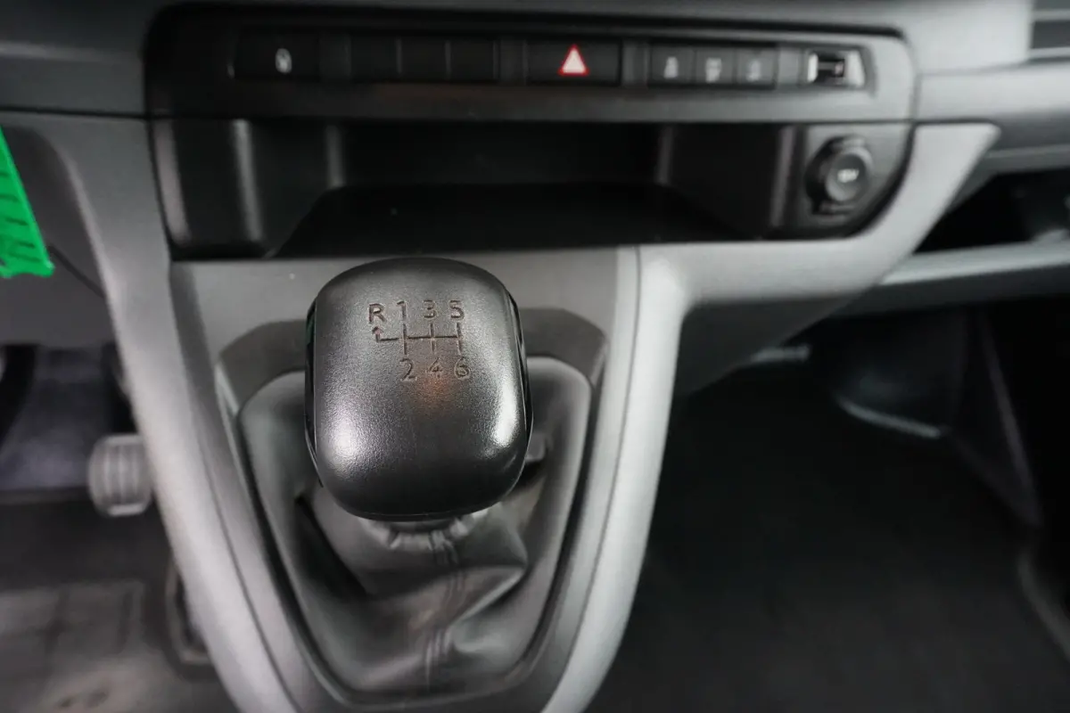 2.0 120pk XL L3 5-zits Trekhaak Cruise control Parkeersensoren Airco