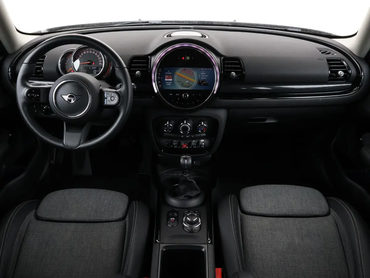One Business Edition Apple CarPlay / DAB/ Navigatie/ Led / Comfortstoelen /