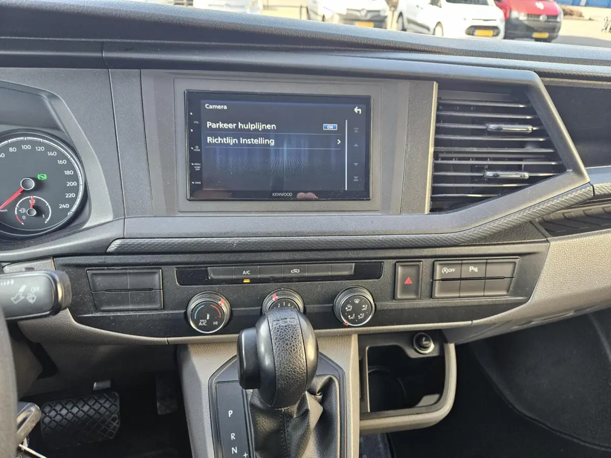 2.0 TDI L2H1 DC Cruise 150pk Glaslook