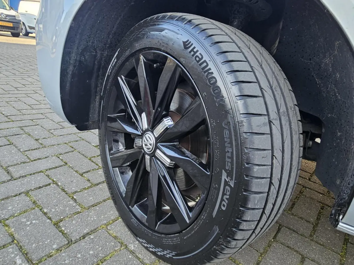 2.0 TDI L2H1 DC Cruise 150pk Glaslook