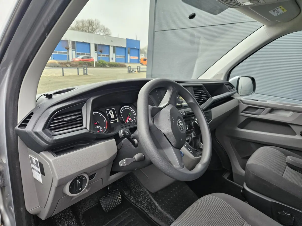 2.0 TDI L2H1 DC Cruise 150pk Glaslook