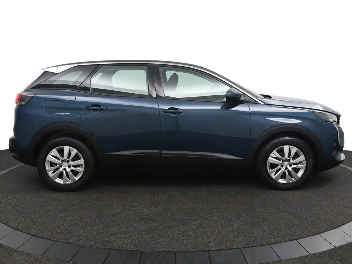 1.2*FACELIFT*CARPLAY*NAVI*CRUISE*ECC*HAAK*CAM*LED*
