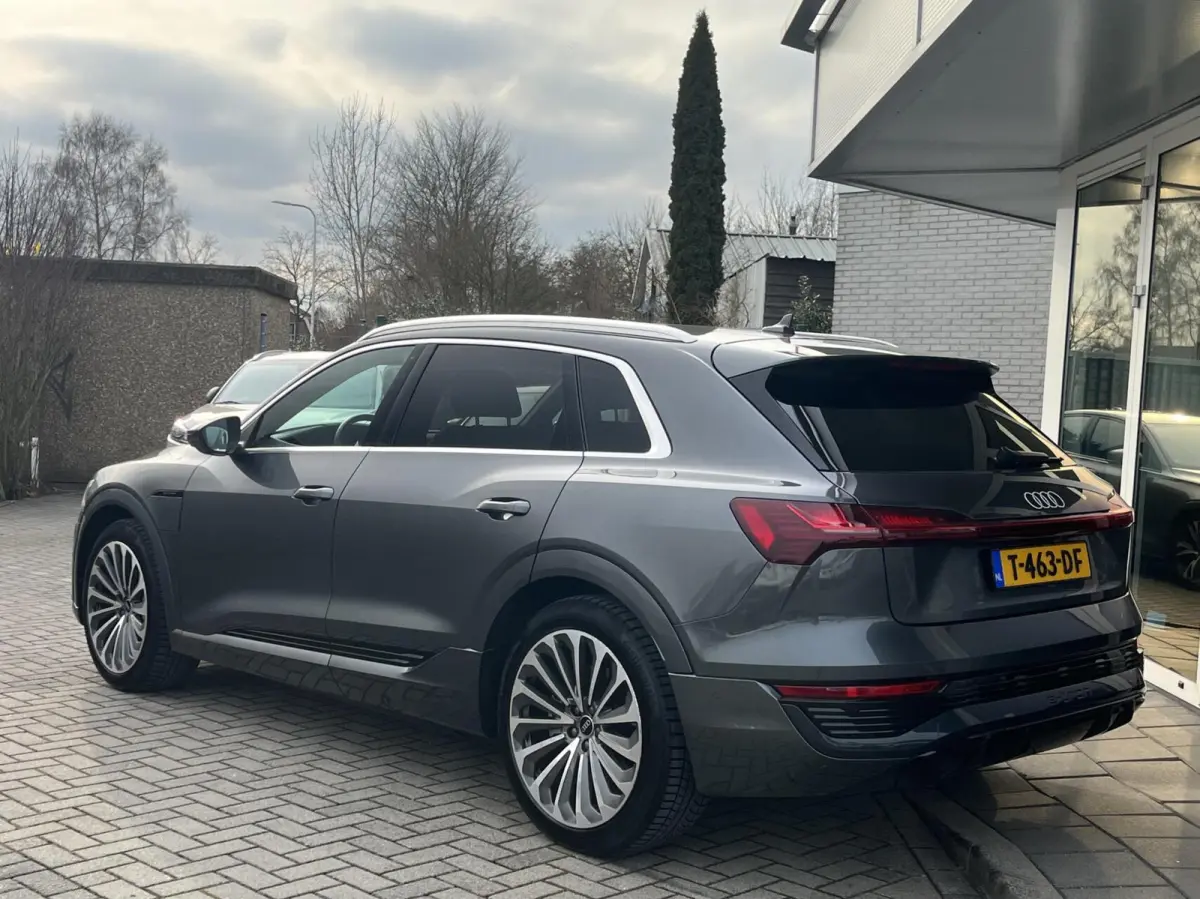 55 QUATTRO S-LINE 115 kWh 408PK ACC+MEMORY