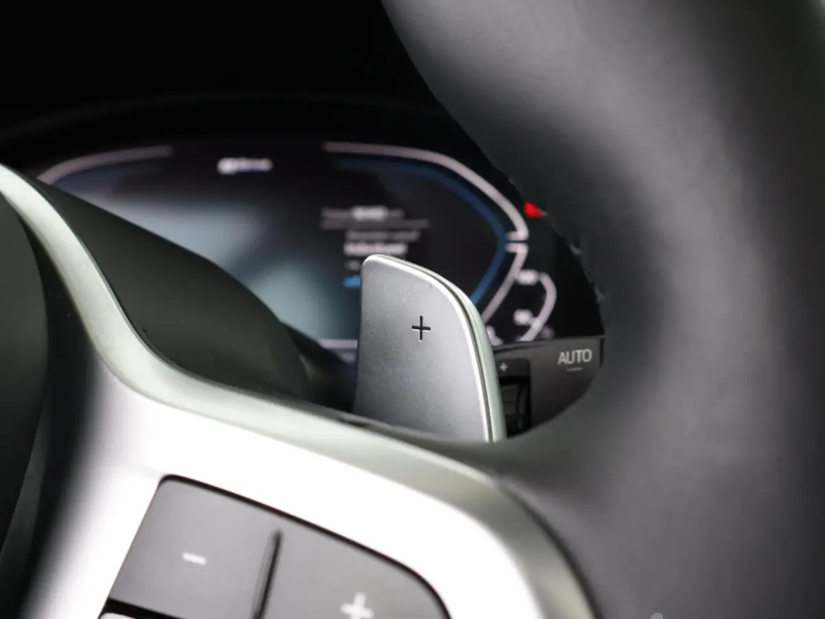 xDrive30e eDrive Edition | SoH 79% | High Excutive | M Sportpakket | Panoramadak elektrisch | Head up | Harman Kardon | |