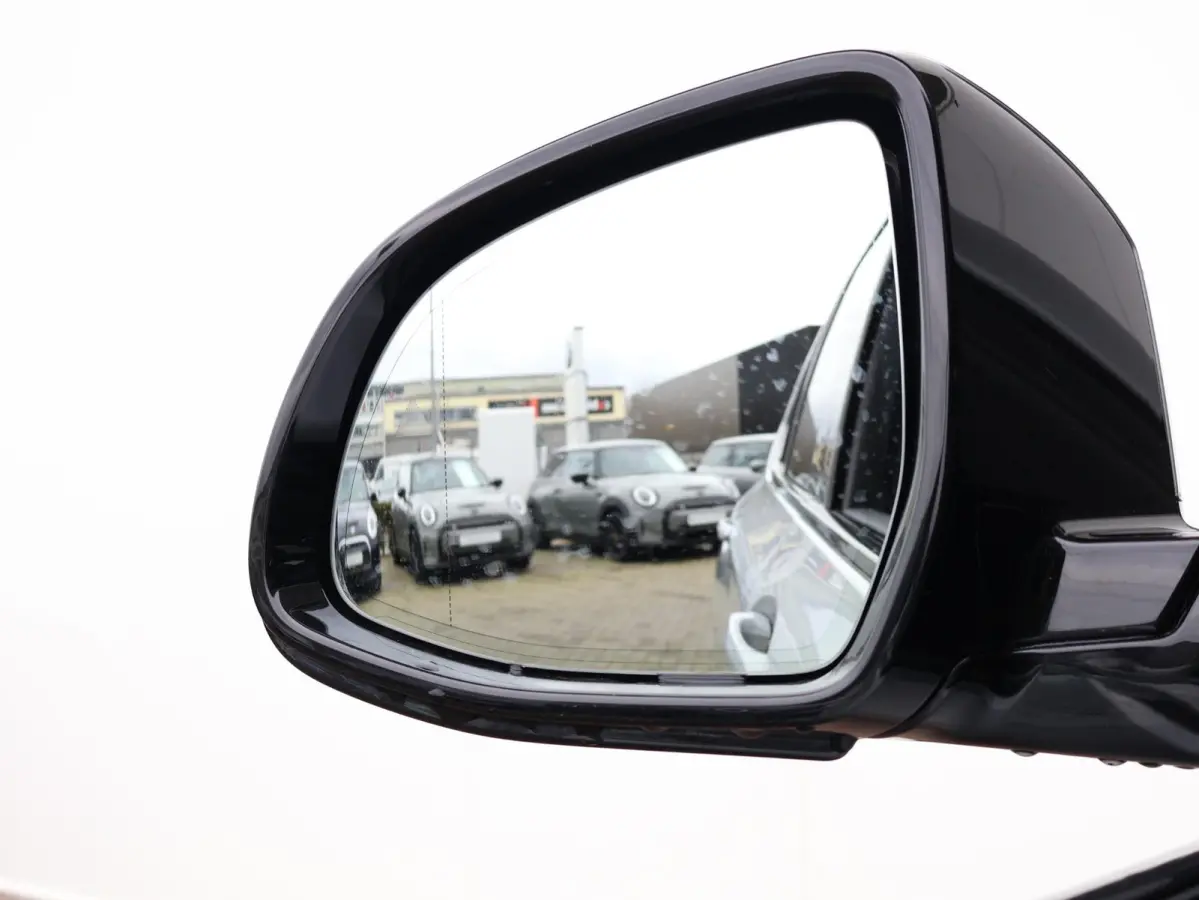 xDrive30e eDrive Edition | SoH 79% | High Excutive | M Sportpakket | Panoramadak elektrisch | Head up | Harman Kardon | |