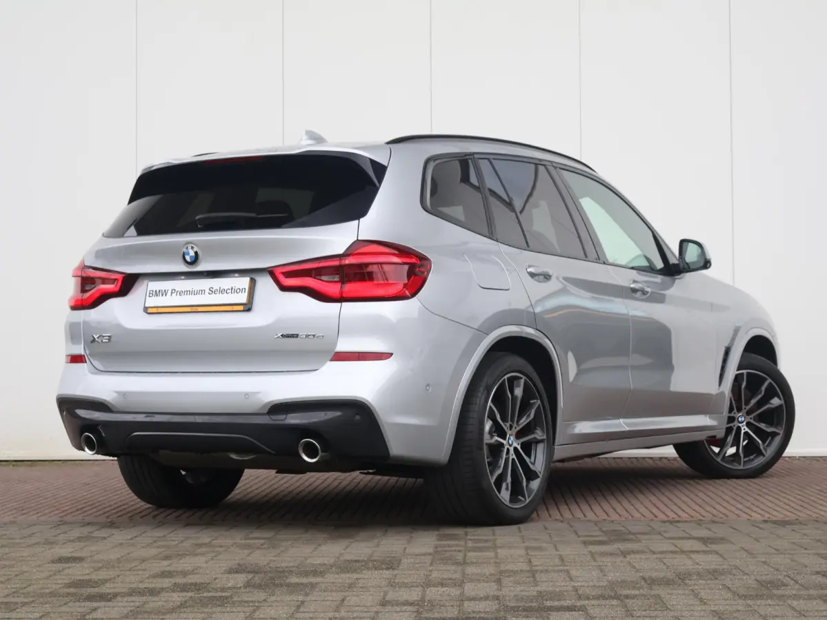 xDrive30e eDrive Edition | SoH 79% | High Excutive | M Sportpakket | Panoramadak elektrisch | Head up | Harman Kardon | |