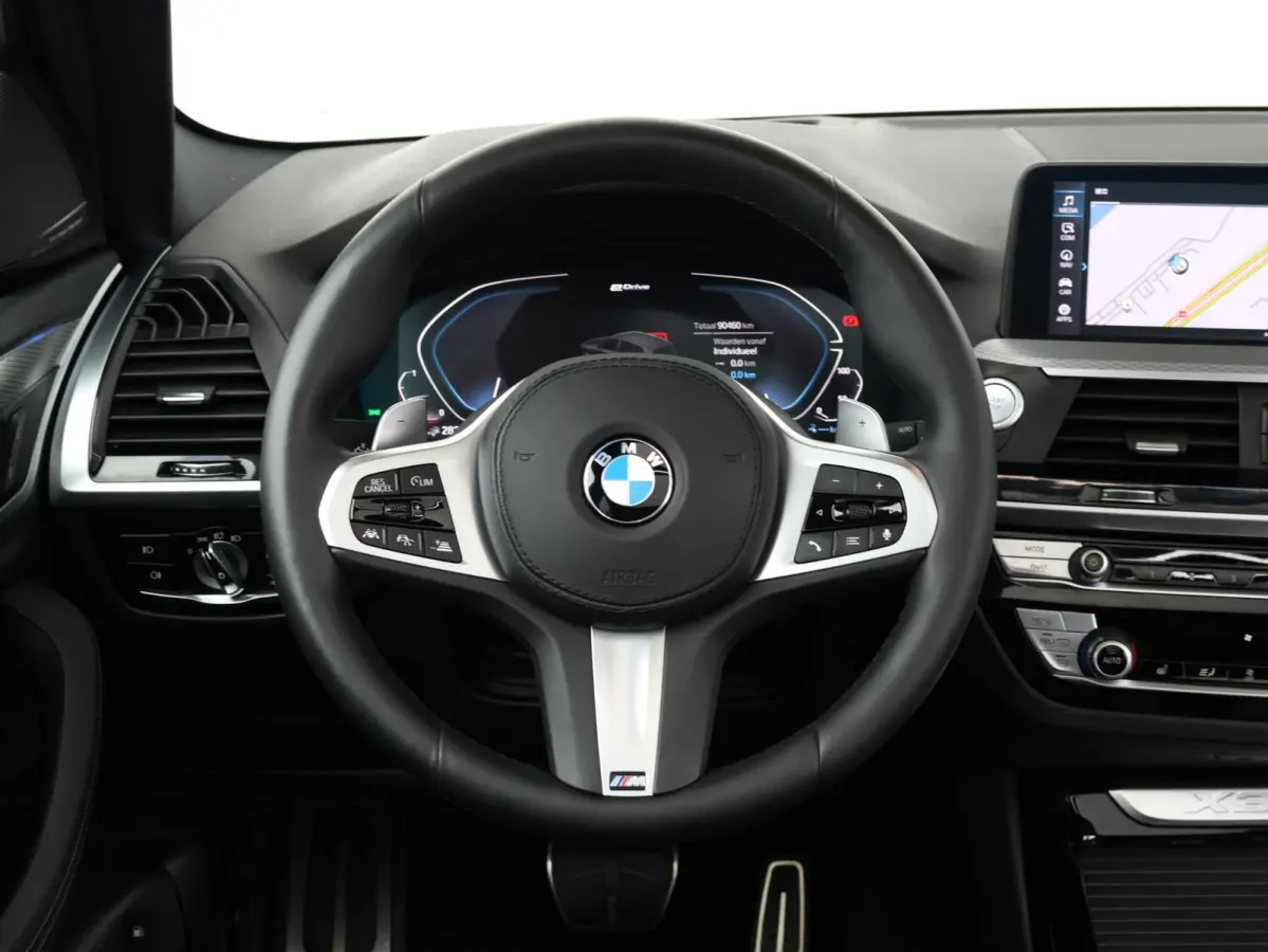 xDrive30e eDrive Edition | SoH 79% | High Excutive | M Sportpakket | Panoramadak elektrisch | Head up | Harman Kardon | |