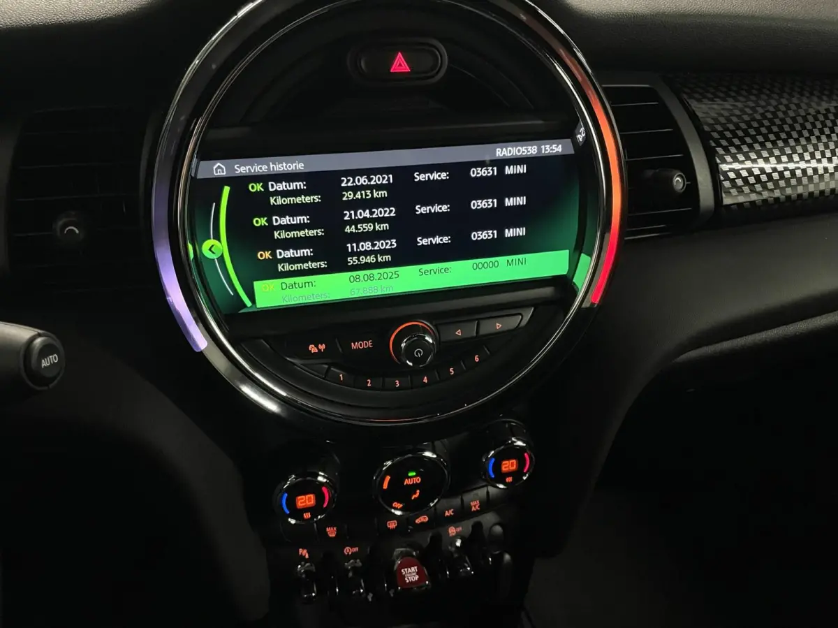 2.0 S 192 PK/ Navi/ Keyless/ LED/ Harman/Kardon