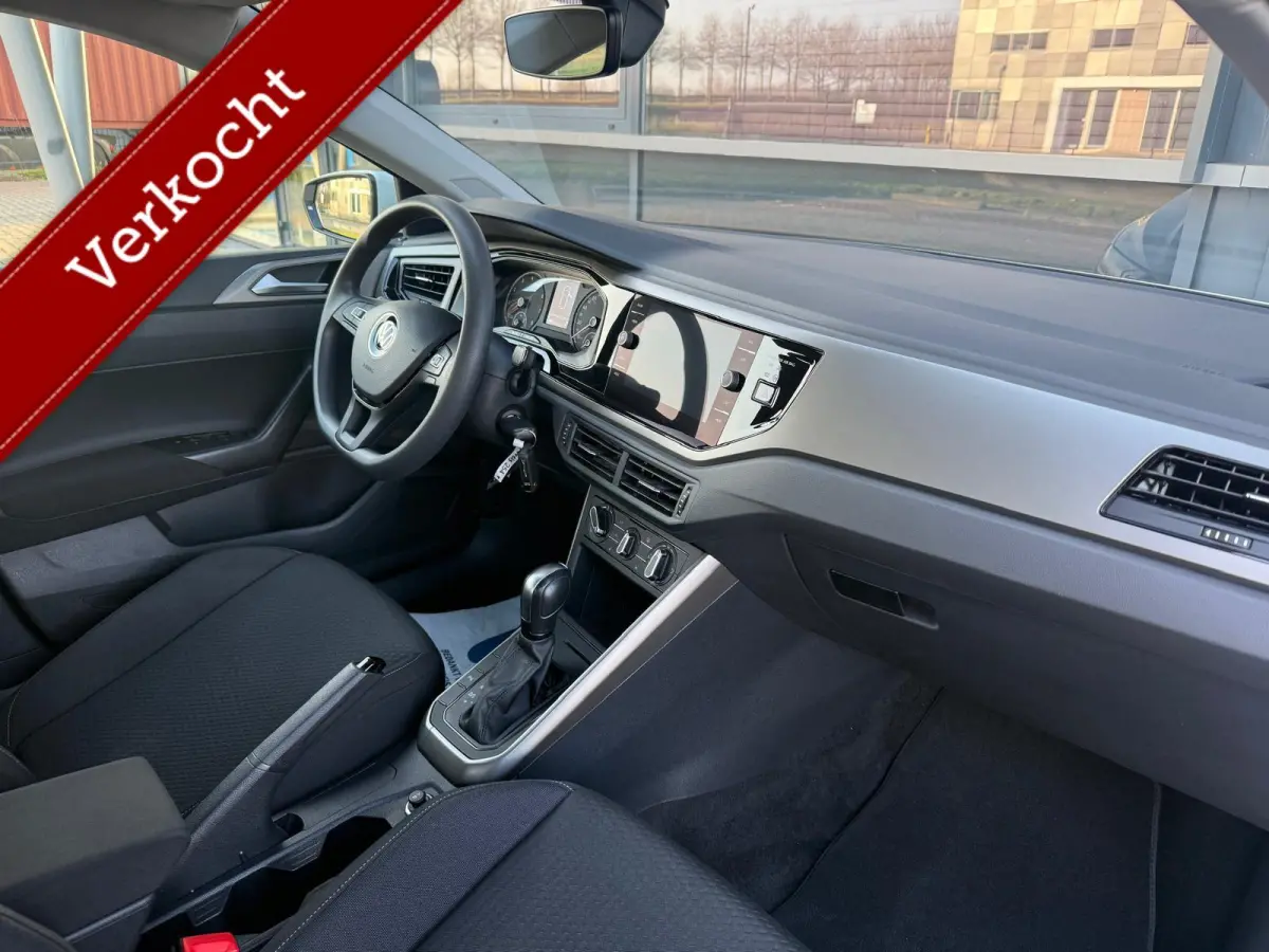 1.0 TSI Life/DSG/Navi/ Nieuwstaat!/ Dealerondehouden!