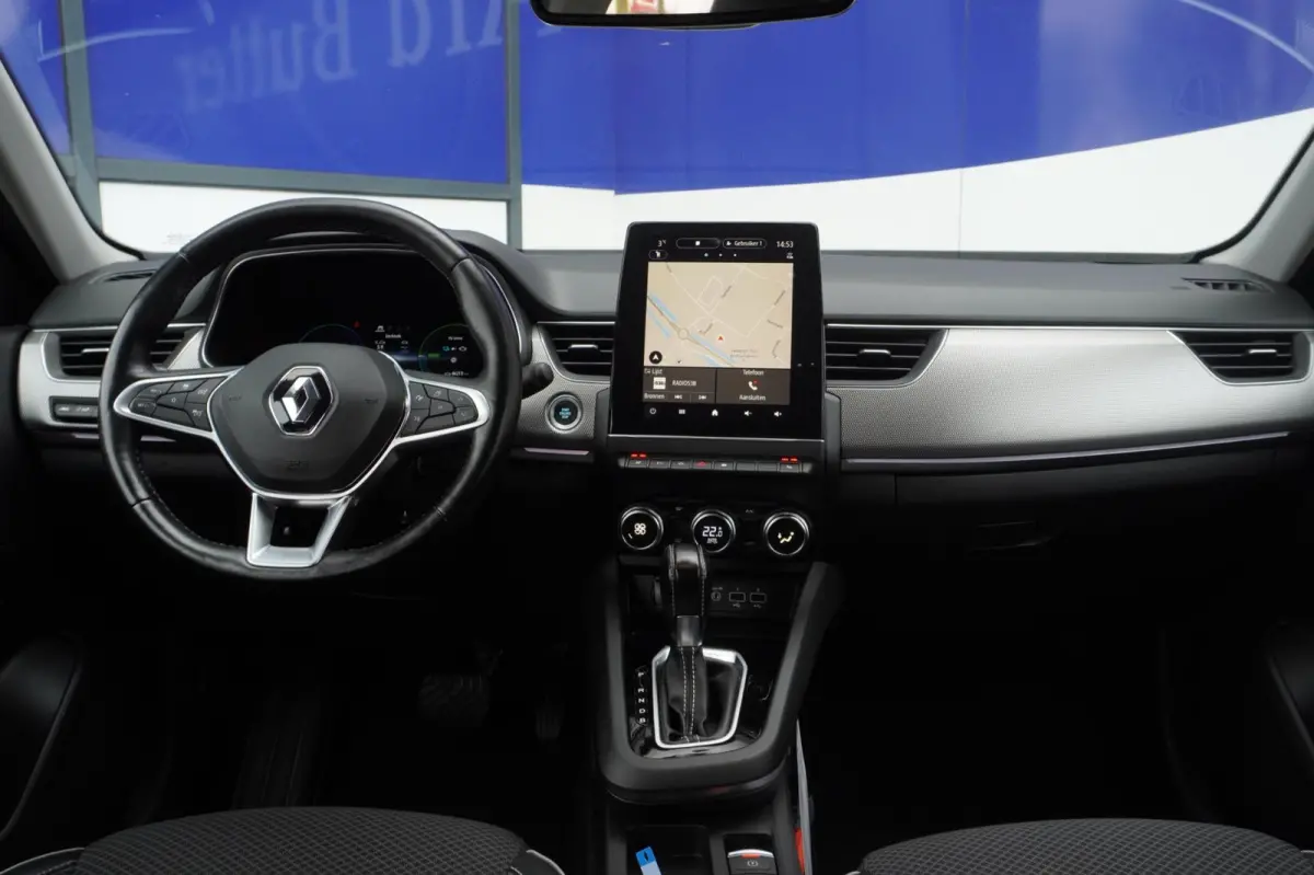 1.6 E-Tech Hybrid 145 Intens+Led+Half-Leder+stoel&stuur-verw+Full-navigatie+camera+18"Lmv SUPER ONDERHOUDEN !!