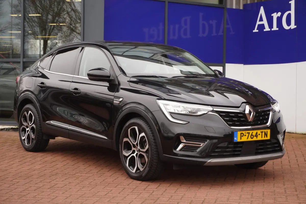 1.6 E-Tech Hybrid 145 Intens+Led+Half-Leder+stoel&stuur-verw+Full-navigatie+camera+18"Lmv SUPER ONDERHOUDEN !!