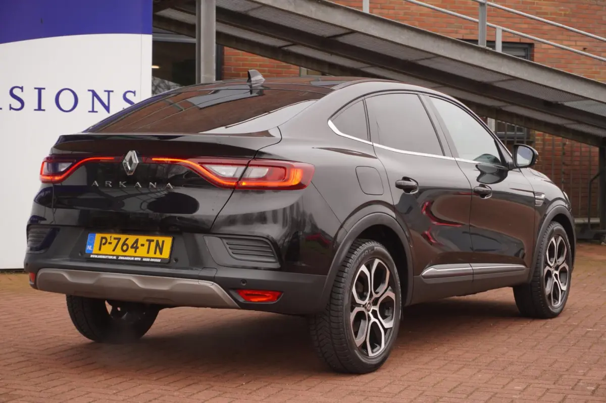 1.6 E-Tech Hybrid 145 Intens+Led+Half-Leder+stoel&stuur-verw+Full-navigatie+camera+18"Lmv SUPER ONDERHOUDEN !!