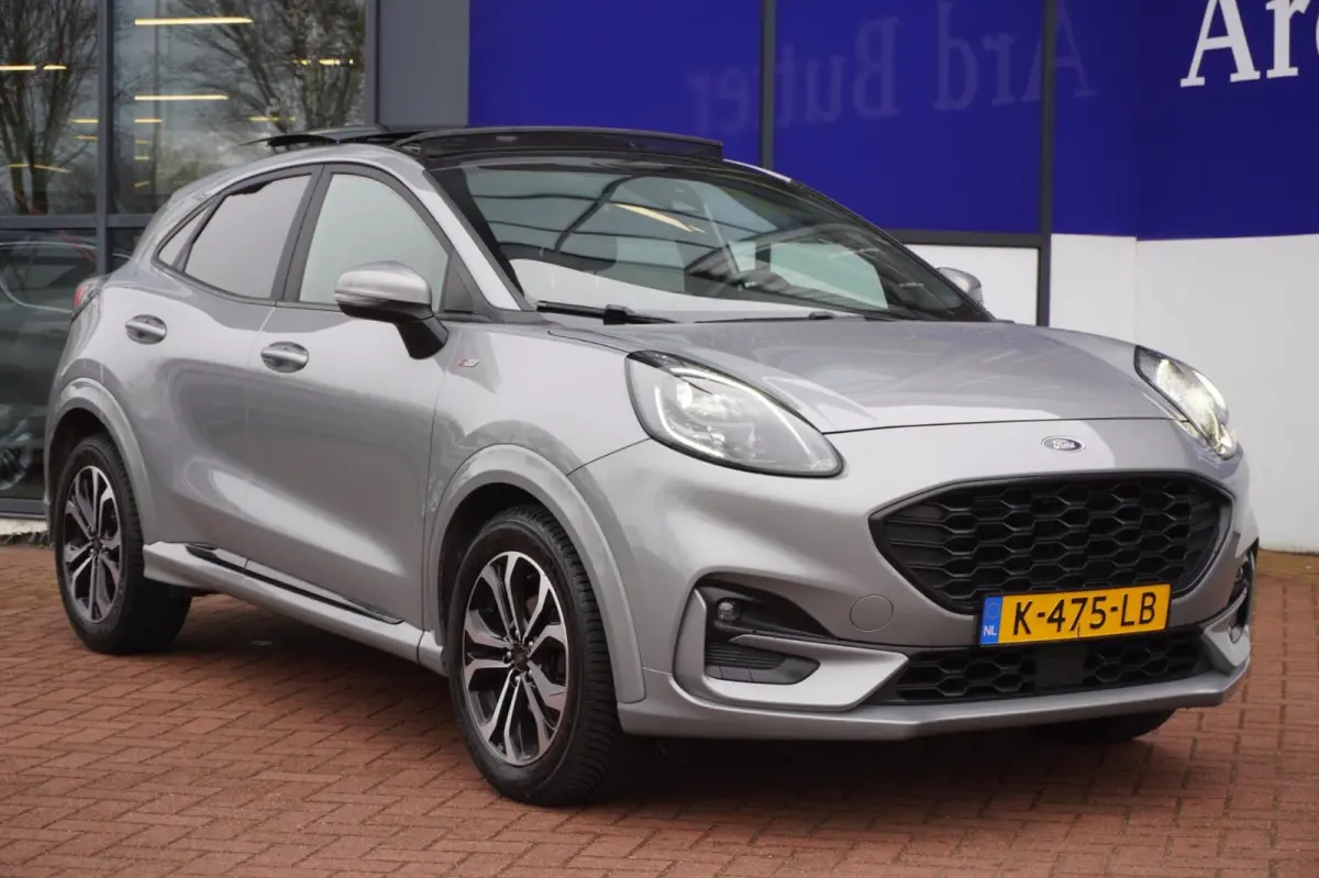 1.0 EcoBoost ST-Line 125PK= ORIG/NL+Led+Pano-dak+CarPlay+Navigatie+stuur&stoel-verw = ZOMER AKTIE !!
