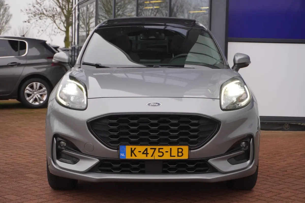 1.0 EcoBoost ST-Line 125PK= ORIG/NL+Led+Pano-dak+CarPlay+Navigatie+stuur&stoel-verw = ZOMER AKTIE !!