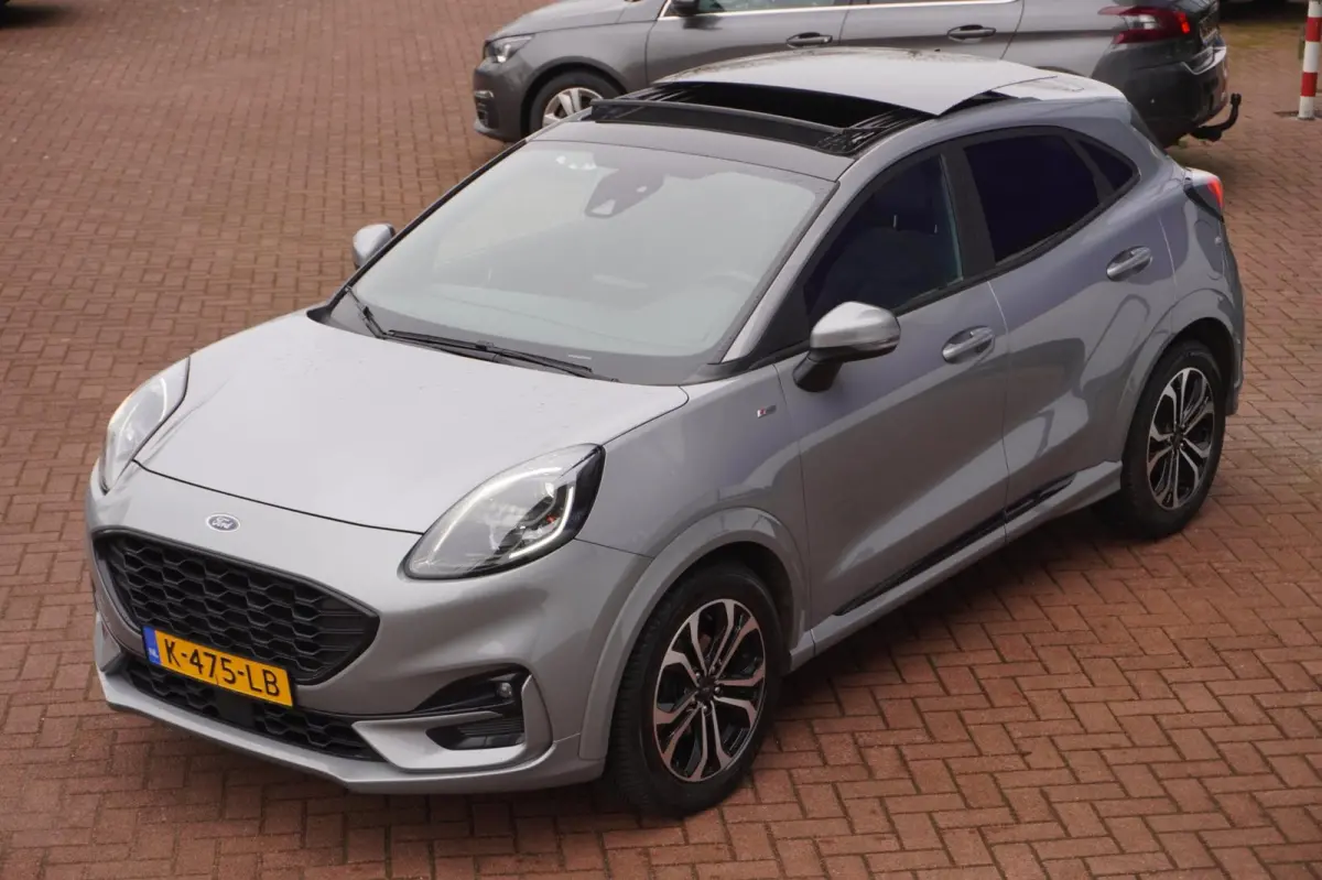 1.0 EcoBoost ST-Line 125PK= ORIG/NL+Led+Pano-dak+CarPlay+Navigatie+stuur&stoel-verw = ZOMER AKTIE !!