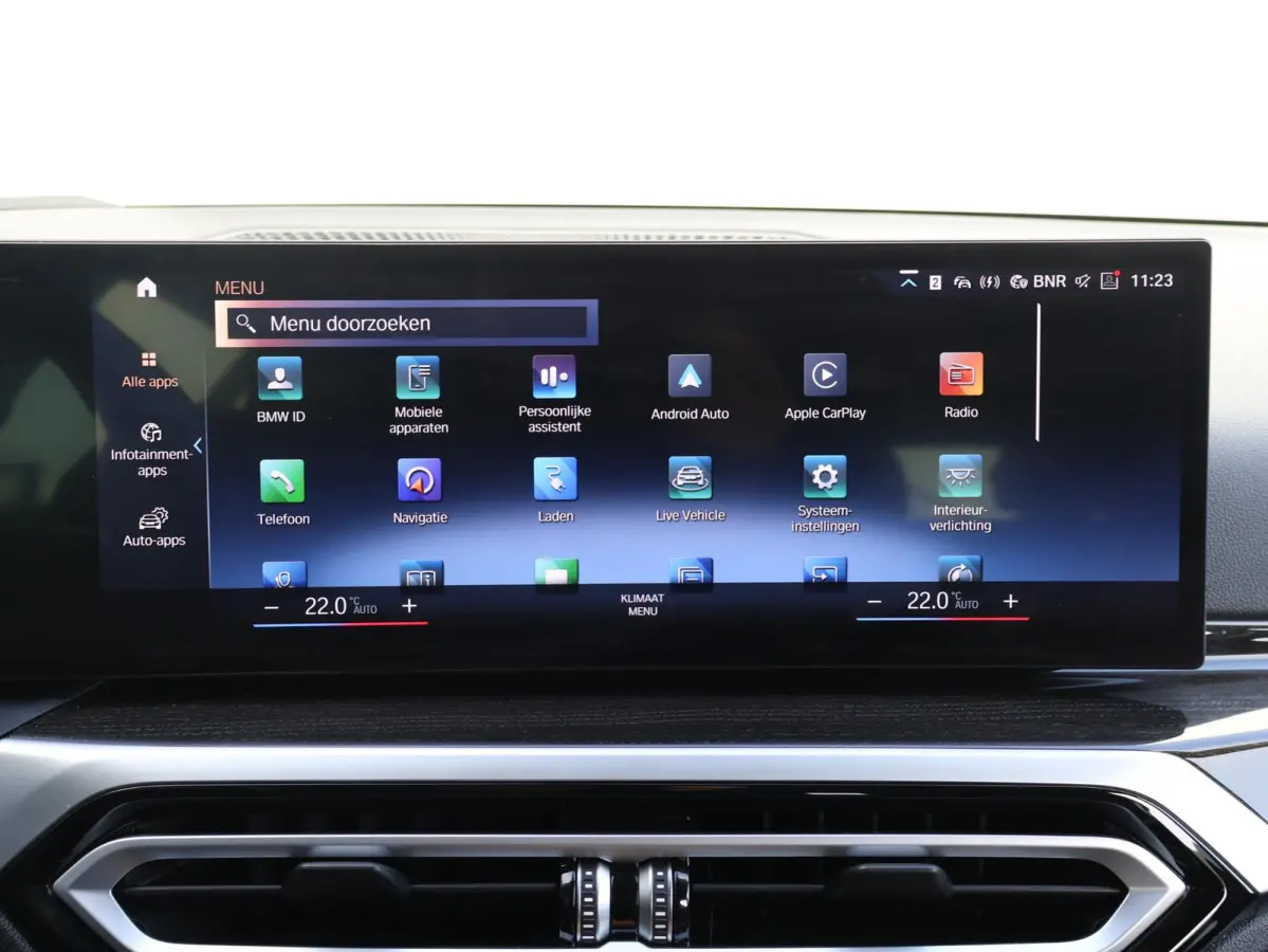 320e | SoH 100% | Achteruitrijcamera | Stoelverwarming | Cruise Control | HiFi | Sportstoelen | |