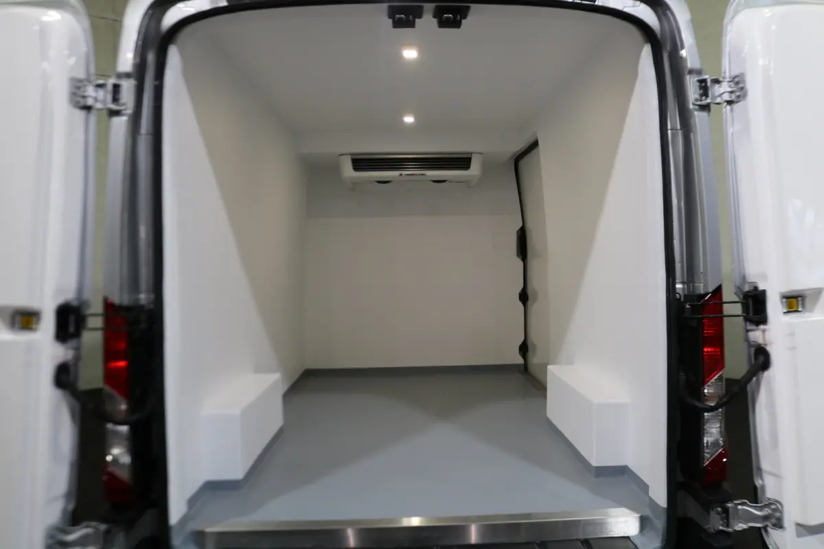 2.0 TDCI L3 H2 Trend Facelift Navigatie Camera Koelwagen -20Gr