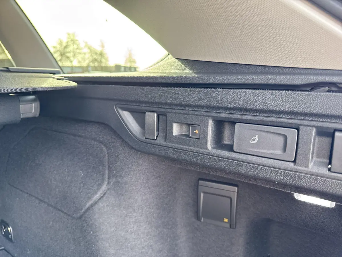 2.0 TDI 110kW DSG7 Elegance | 150 pk | Trekhaak | DIESEL | Automaat |Massage Stoelen  | LED | A-Camera |