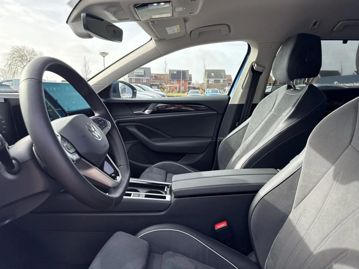2.0 TDI 110kW DSG7 Elegance | 150 pk | Trekhaak | DIESEL | Automaat |Massage Stoelen  | LED | A-Camera |