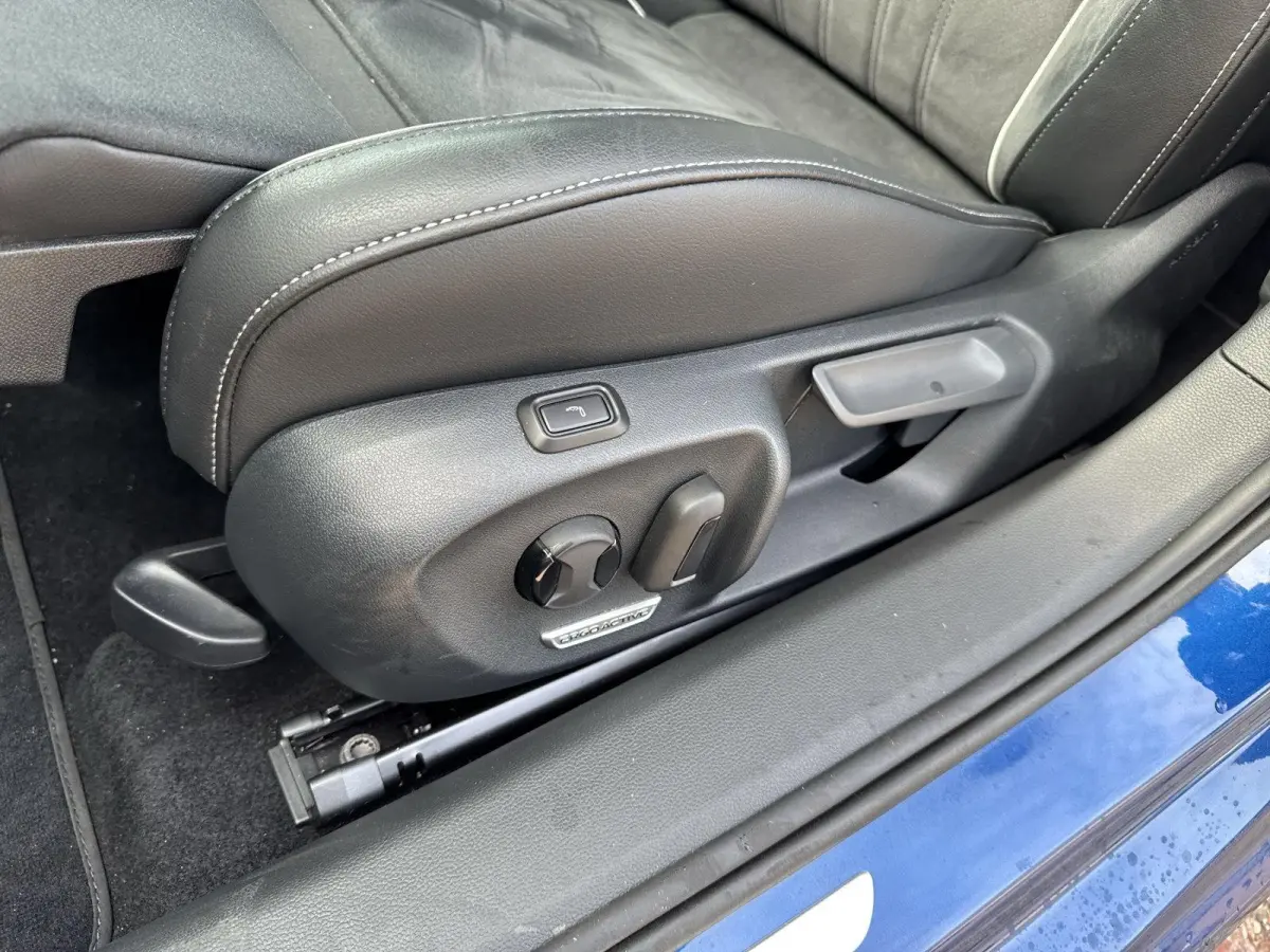 2.0 TDI 110kW DSG7 Elegance | 150 pk | Trekhaak | DIESEL | Automaat |Massage Stoelen  | LED | A-Camera |