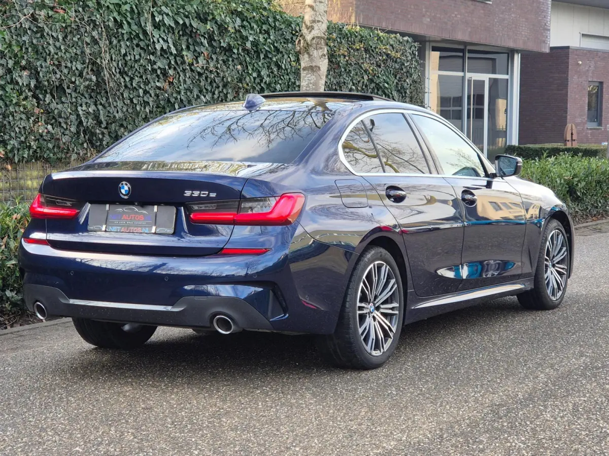 330e M Sport High Executive NAP Auto Pilot ACC Schuifdak CarPlay Lease Camera Adaptive Cruise Laser Lampen H&K