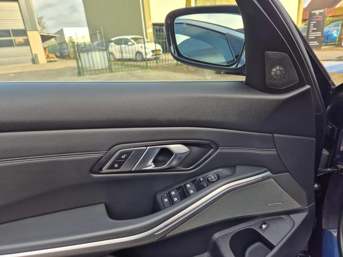 330e M Sport High Executive NAP Auto Pilot ACC Schuifdak CarPlay Lease Camera Adaptive Cruise Laser Lampen H&K