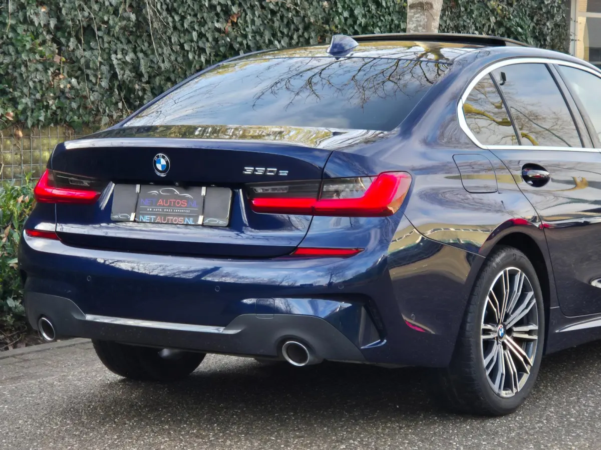 330e M Sport High Executive NAP Auto Pilot ACC Schuifdak CarPlay Lease Camera Adaptive Cruise Laser Lampen H&K