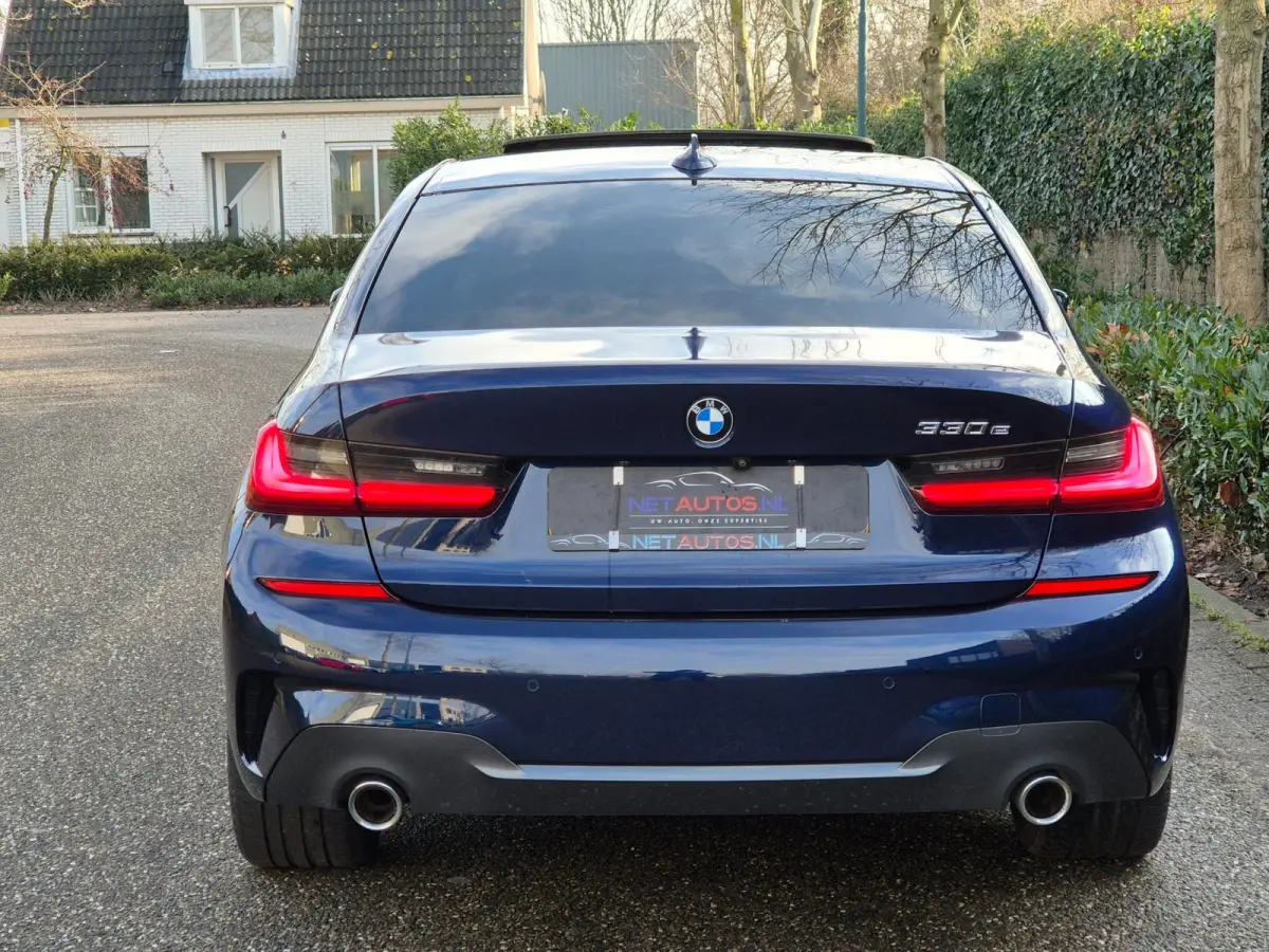 330e M Sport High Executive NAP Auto Pilot ACC Schuifdak CarPlay Lease Camera Adaptive Cruise Laser Lampen H&K