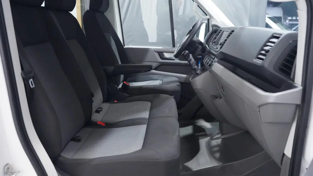 2.0 TDI 140 pk L4H3 Rolstoelbus 9 Zitplaatsen Airco, Camera, Apple Carplay