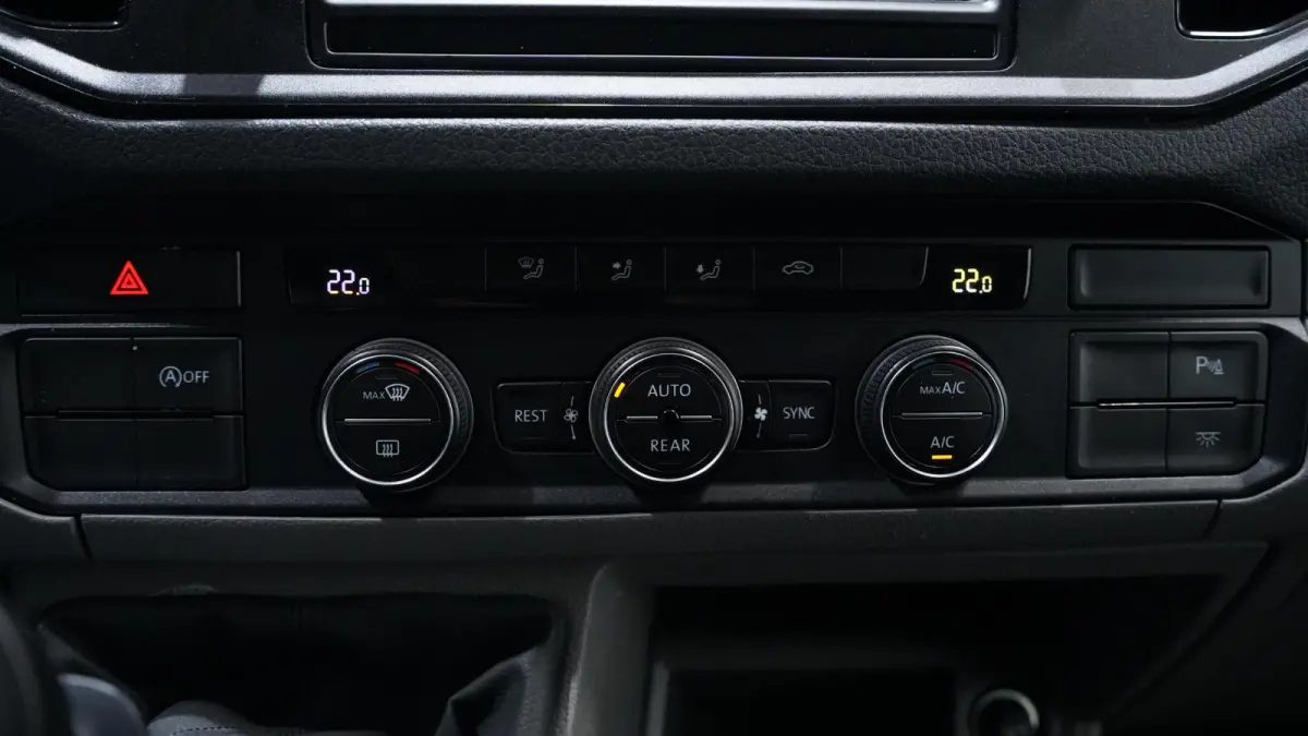 2.0 TDI 140 pk L4H3 Rolstoelbus 9 Zitplaatsen Airco, Camera, Apple Carplay