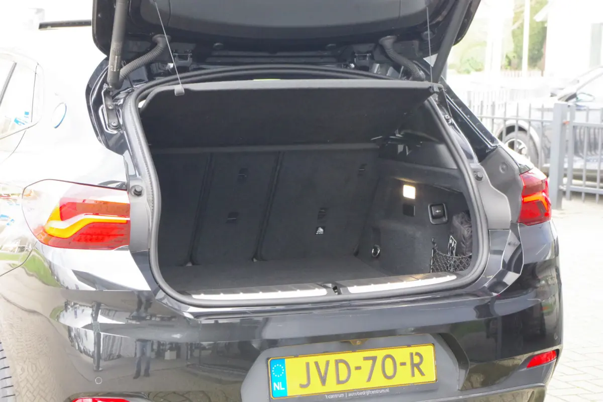 xDrive25e 220 PK High Executive M-Sport PHEV, Panoramadak, LED, Camera