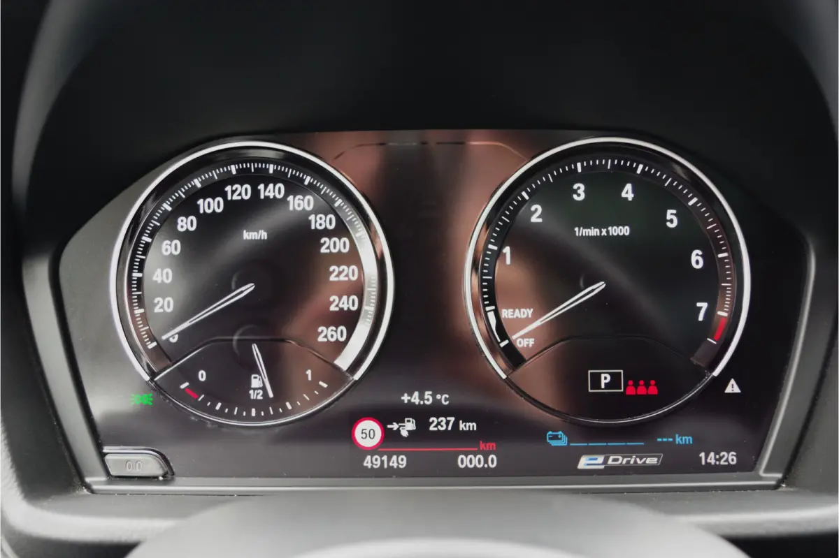 xDrive25e 220 PK High Executive M-Sport PHEV, Panoramadak, LED, Camera