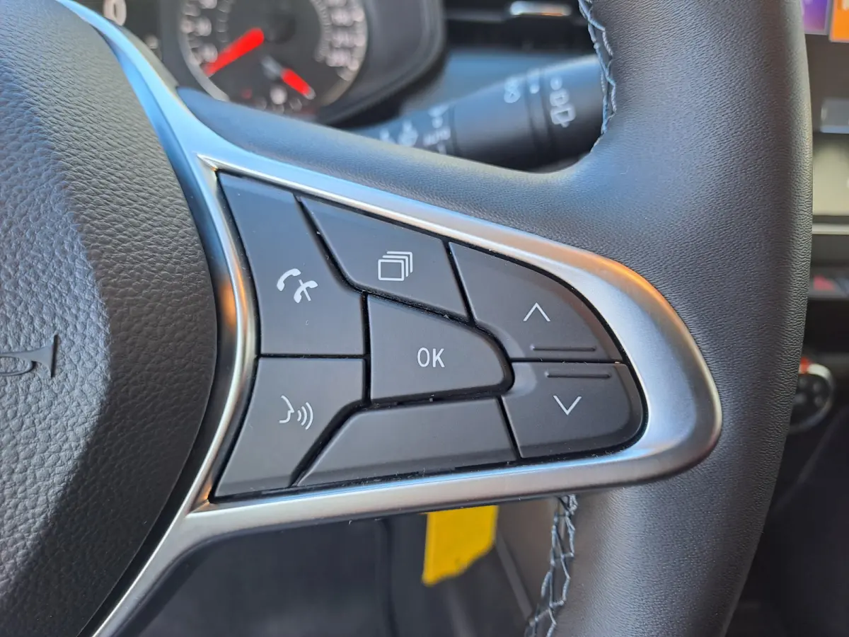 1.0 TCe 90 Equilibre | Navi | Cruise | Apple Carplay/Android Auto