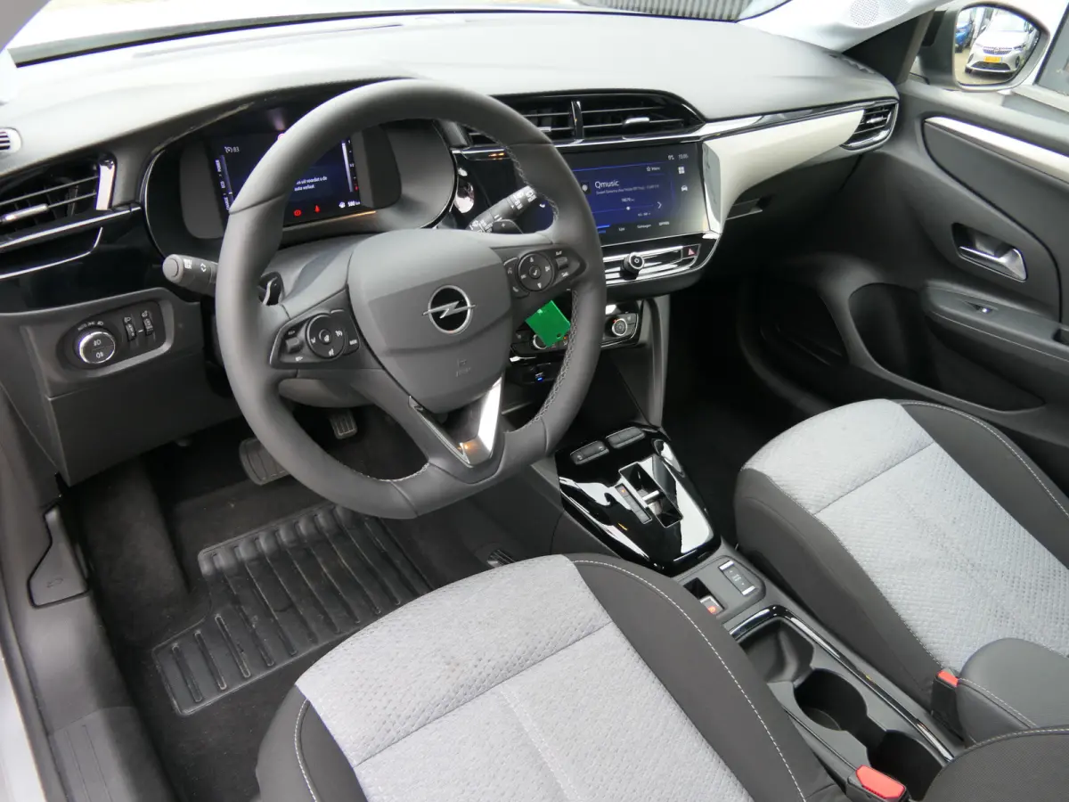 1.2 Turbo Hybrid Edition Automaat | Camera | Winter Pack | Apple Carplay/Android auto