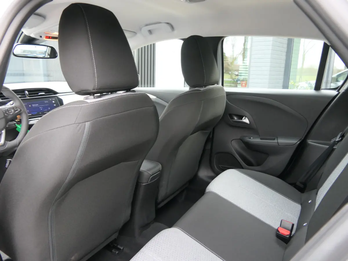 1.2 Turbo Hybrid Edition Automaat | Camera | Winter Pack | Apple Carplay/Android auto