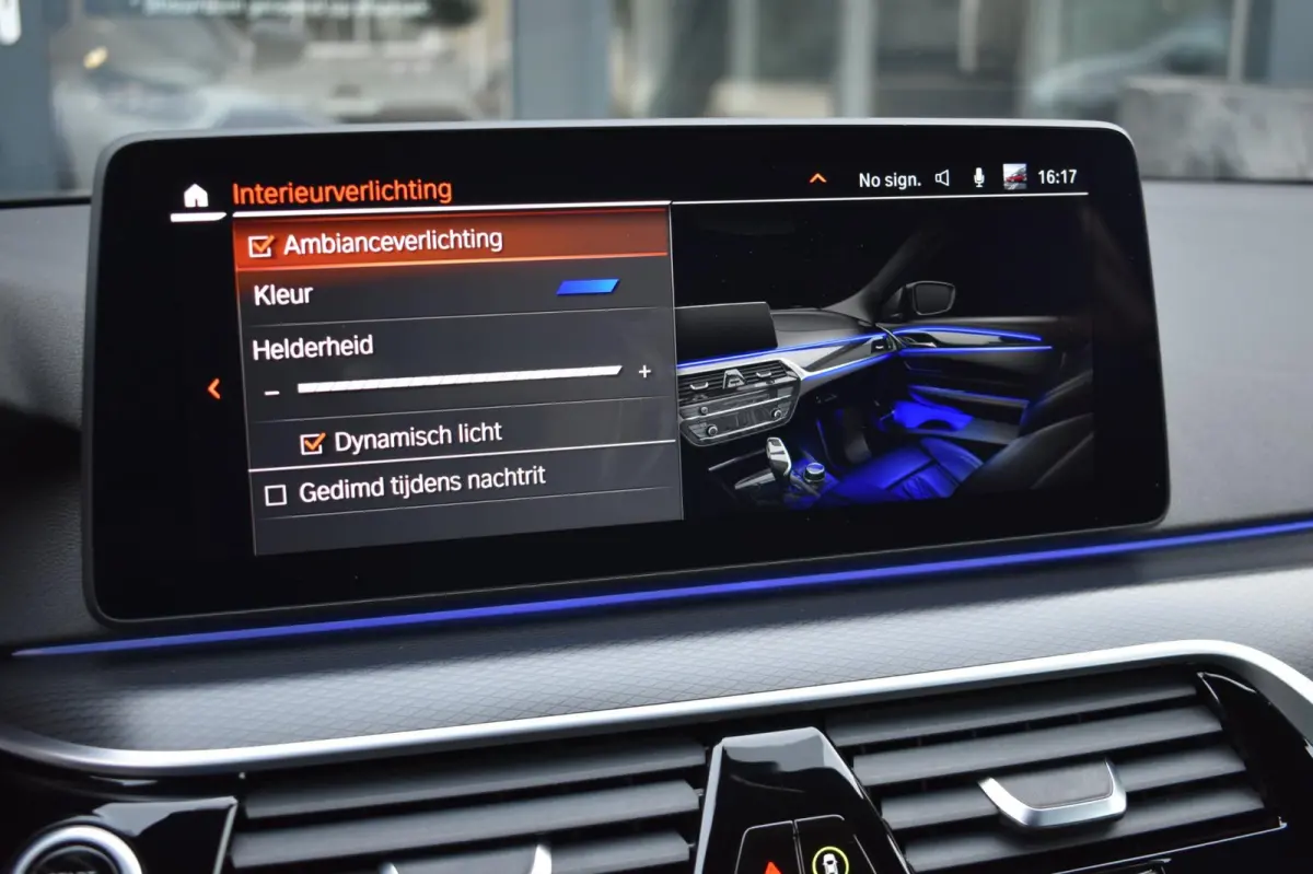 520i M-Sport | LASERLIGHT | NAP | DEALER ONDERHOUDEN | APPLE CARPLAY | ANDRIOD AUTO | SFEERVERLICHTING