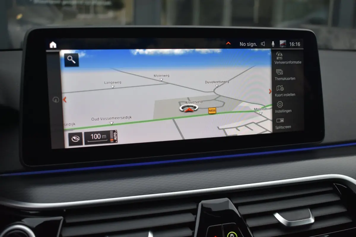 520i M-Sport | LASERLIGHT | NAP | DEALER ONDERHOUDEN | APPLE CARPLAY | ANDRIOD AUTO | SFEERVERLICHTING