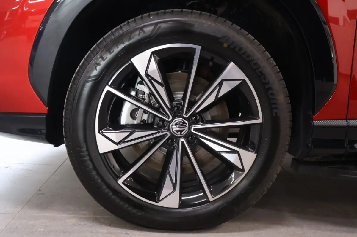 1.5 Luxury | Plug-in | €7.600 Voordeel