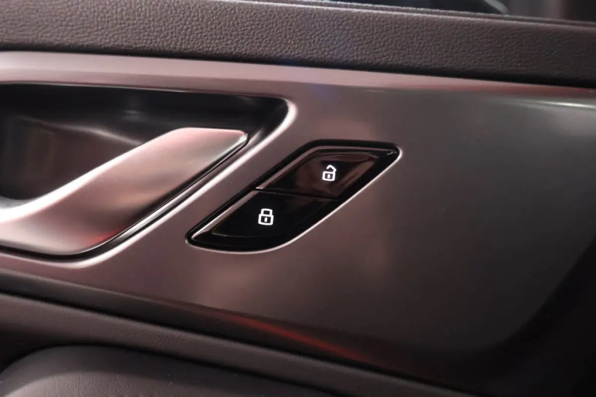 1.5 Luxury | Plug-in | €7.600 Voordeel