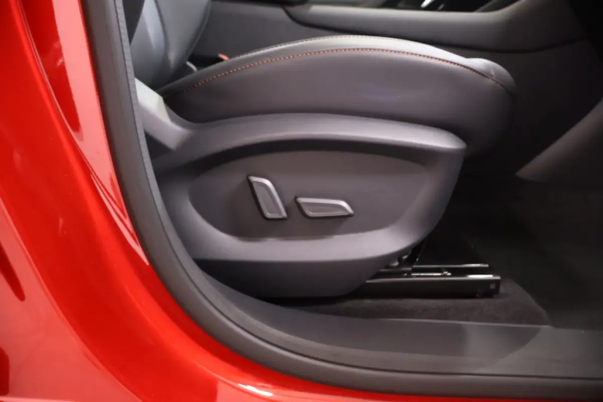 1.5 Luxury | Plug-in | €7.600 Voordeel