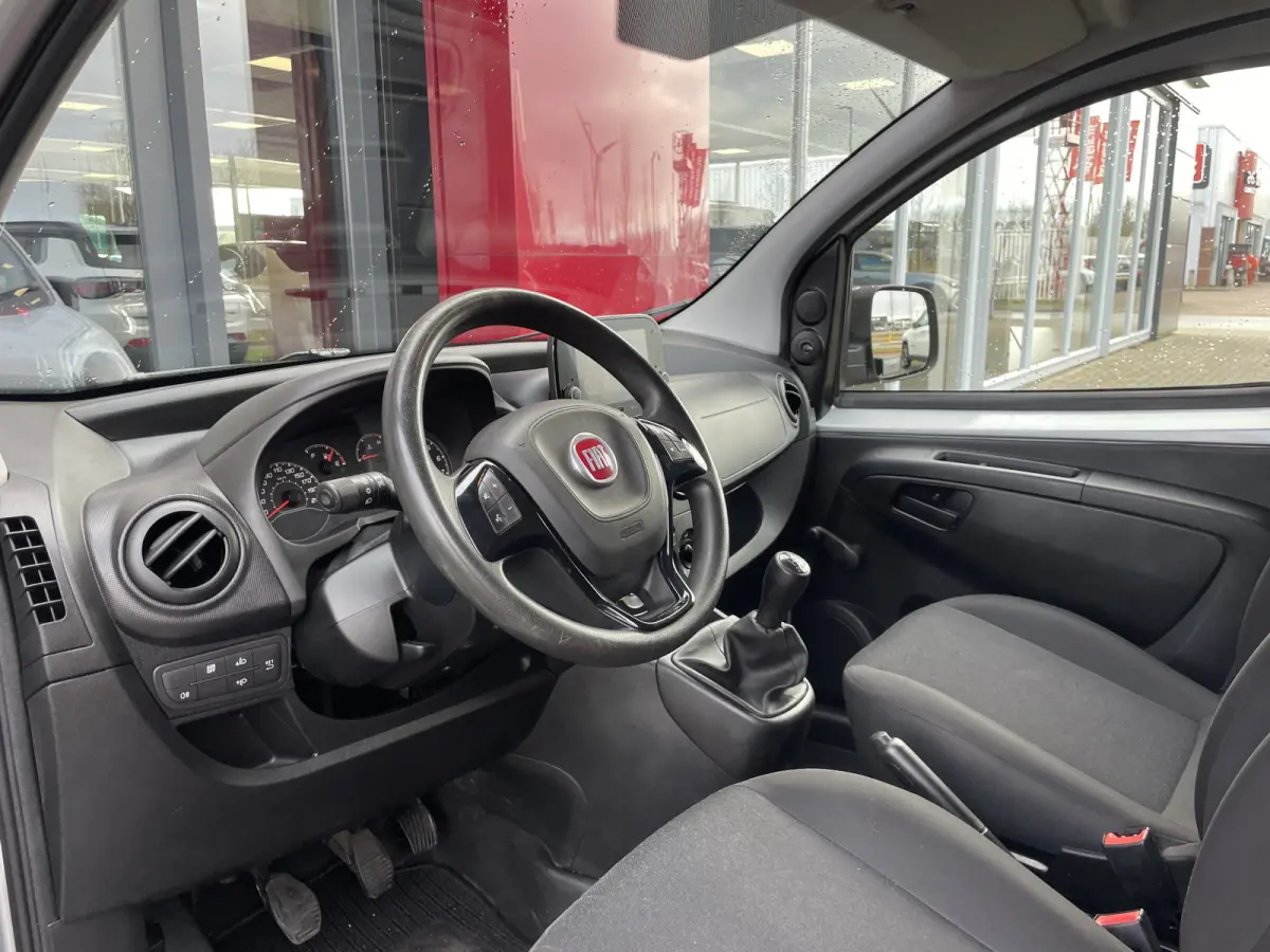 1.3 MJ Basis | Navigatie | Airco |